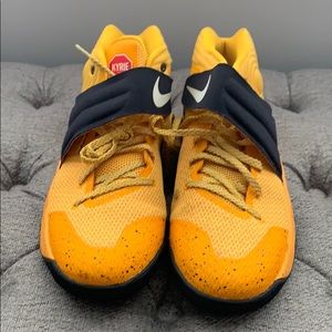 Nike Kyrie School bus edition